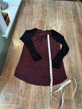 Caslon Burgundy Knit Baseball Henley with Black Sleeves and Neck Trim